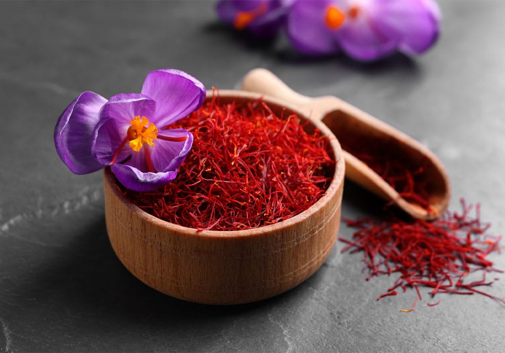 Distinguishing real saffron from fake