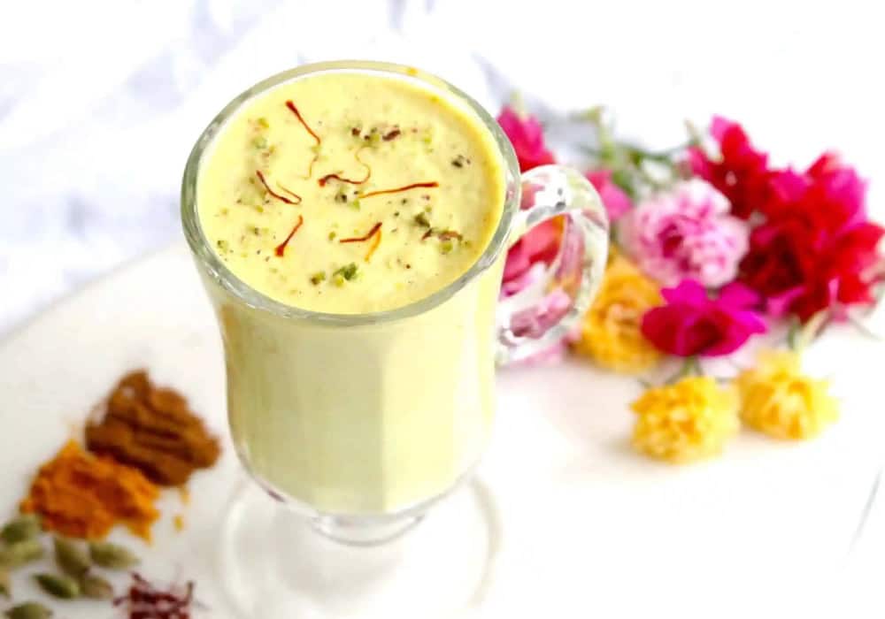 delicious saffron desserts for guests