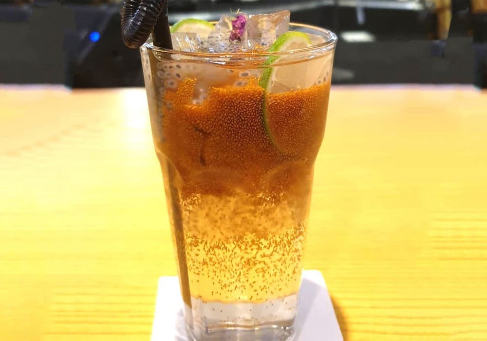 warm-saffron-drinks