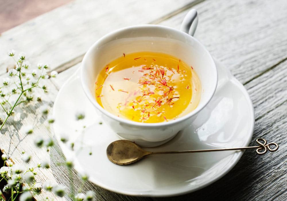 warm-saffron-drinks