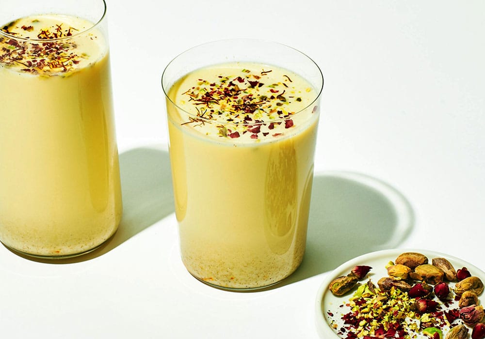 warm-saffron-drinks