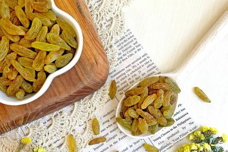 Green Raisins and Their Role in Strengthening the Immune System